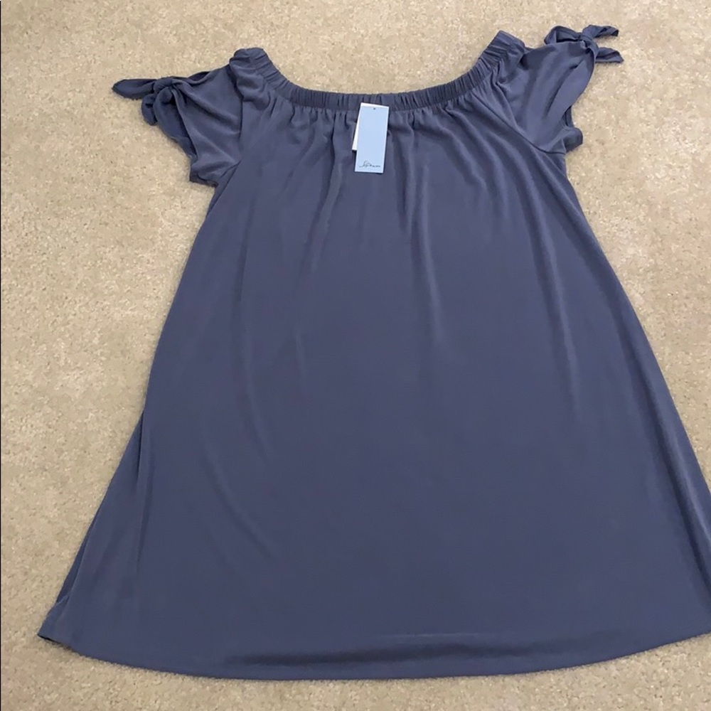 Women’s shift dress